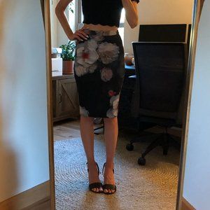 Ted Baker London "Laylie" Chelsea Print Pencil Skirt | Floral Size 0